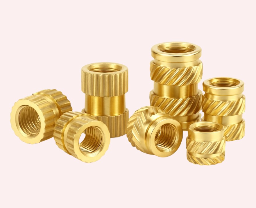 Brass Threaded Bushes and Reducers, Internal and External Thread Adapters for Pipe Fittings, Reliable Thread Conversion for Mechanical and Plumbing Applications